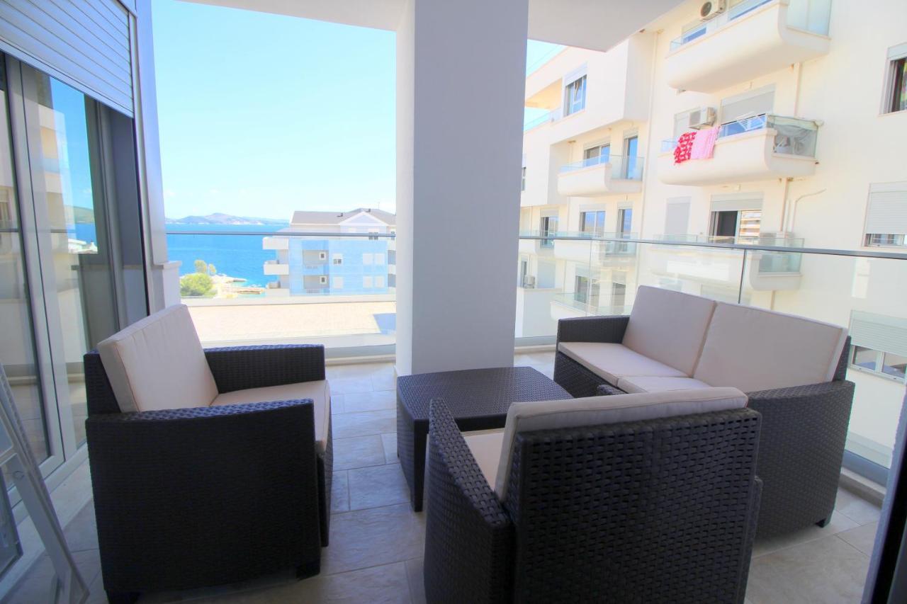 Luxury Sea View Apartaments Sarandë エクステリア 写真