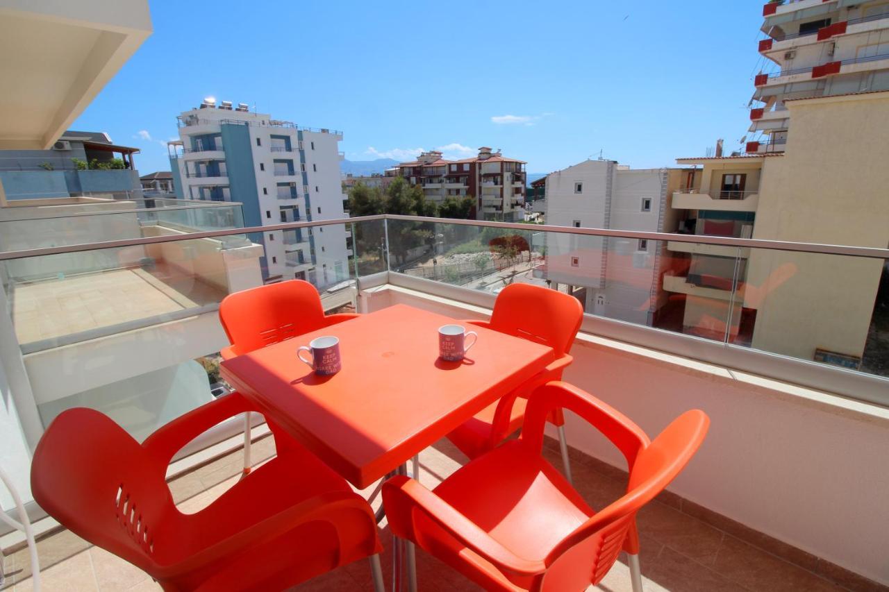 Luxury Sea View Apartaments Sarandë エクステリア 写真