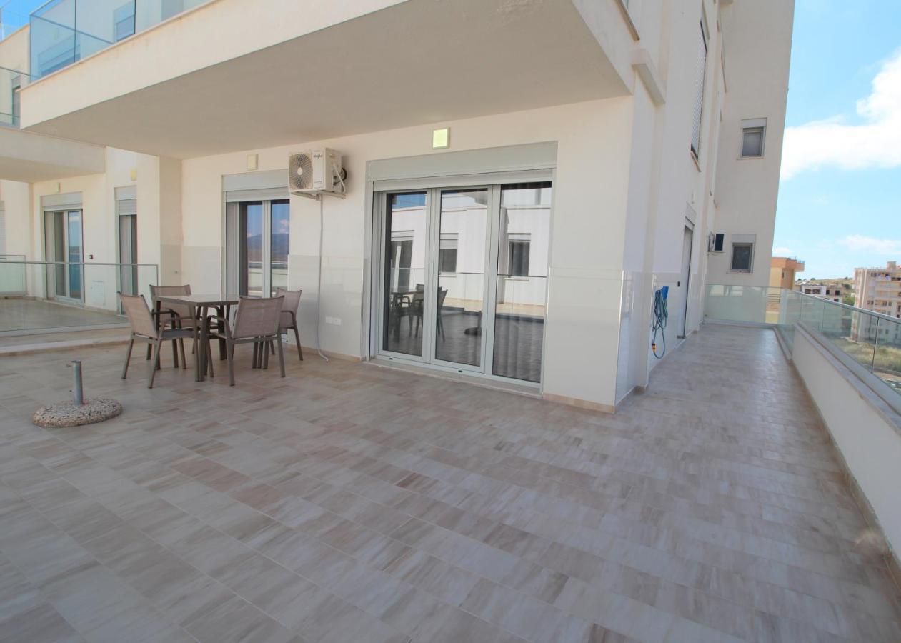 Luxury Sea View Apartaments Sarandë エクステリア 写真