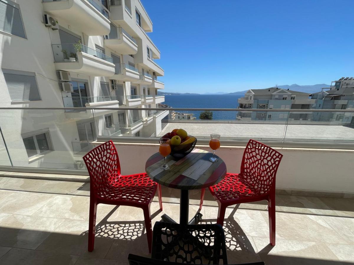 Luxury Sea View Apartaments Sarandë エクステリア 写真