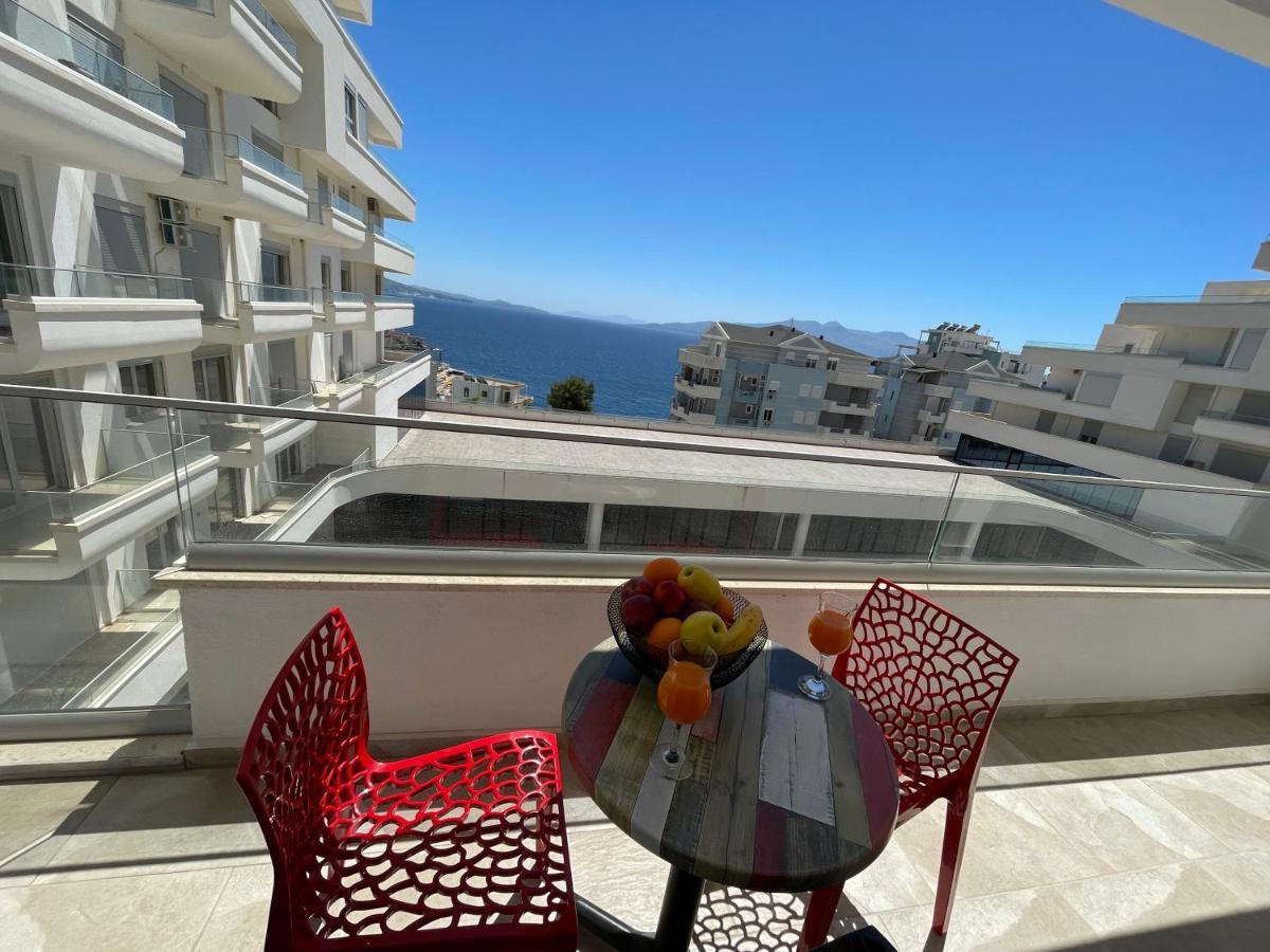 Luxury Sea View Apartaments Sarandë エクステリア 写真