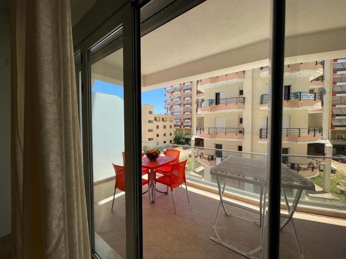 Luxury Sea View Apartaments Sarandë エクステリア 写真