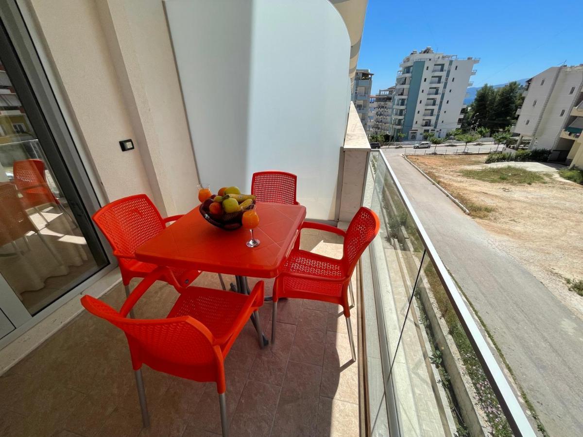 Luxury Sea View Apartaments Sarandë エクステリア 写真