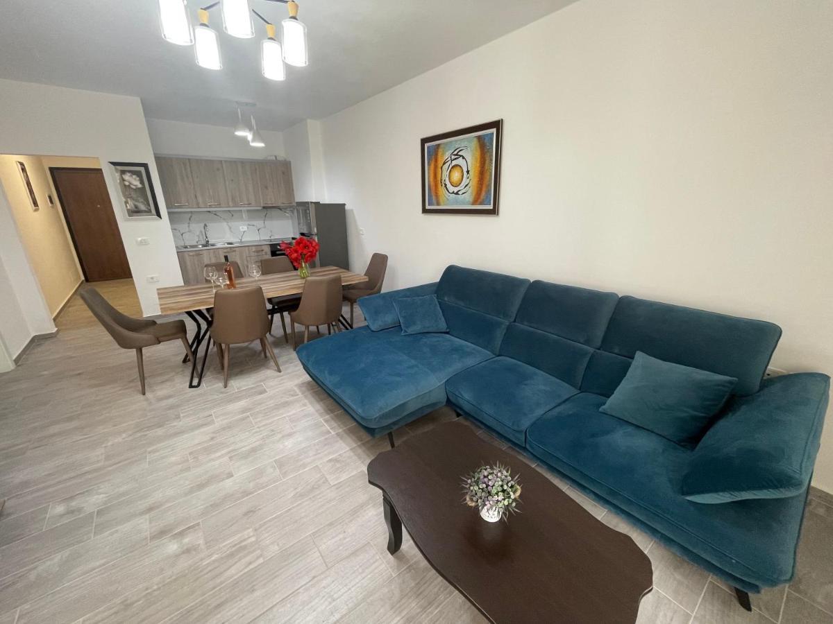 Luxury Sea View Apartaments Sarandë エクステリア 写真