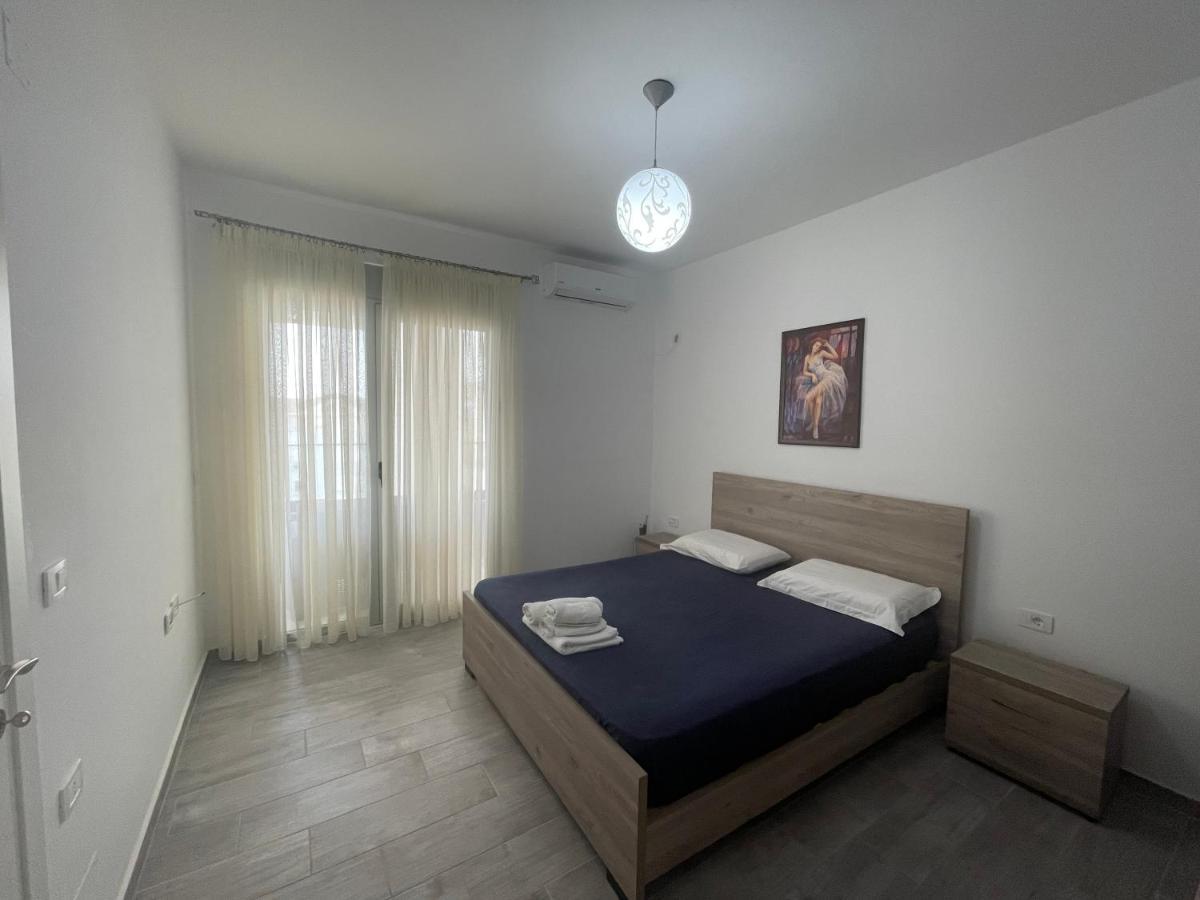 Luxury Sea View Apartaments Sarandë エクステリア 写真