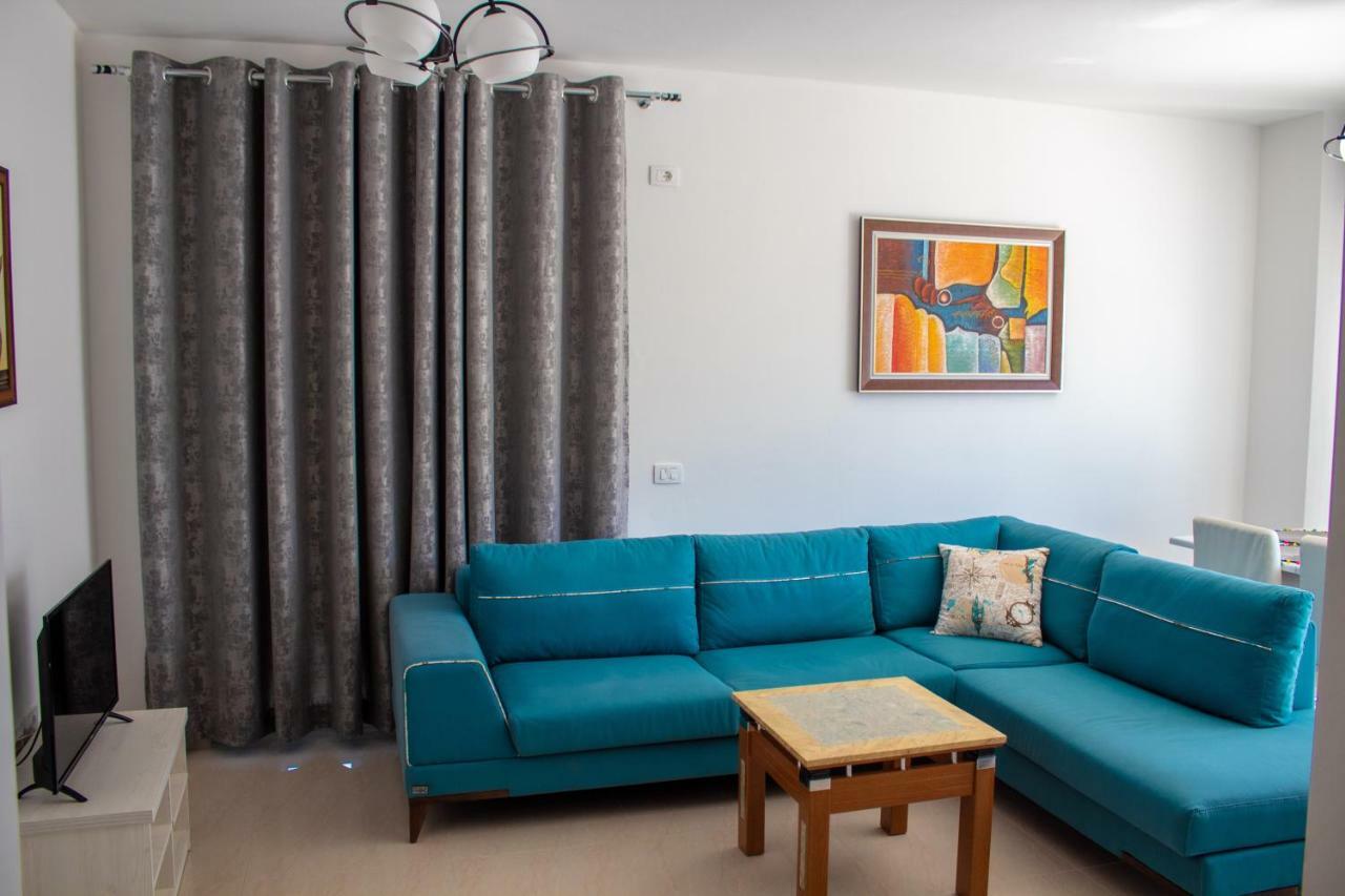 Luxury Sea View Apartaments Sarandë エクステリア 写真